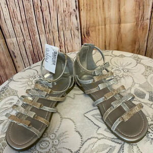 Children Place Size 2 Girls Saddles Silver & Gold Metallic Bow Tie Decor NWOT‎